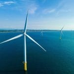雲林台西地區憑藉沿海長年穩定的強勁風勢，發展出風力發電設施。