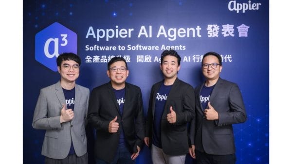 【圖說一】Appier 今日舉辦產品發表會，宣布全產品線導入 Agentic AI。由左至右為 Appier 廣告雲產品負責人謝六拾、Appier 執行長暨共同創辦人游直翰、Appier 個人化雲產品負責人張智。