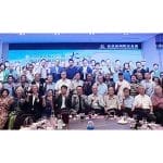 一甲子情誼 文大海洋系校友捐贈雕像傳遞華岡精神 chinese-culture-university-251028-01